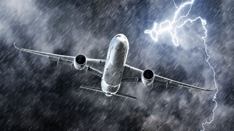 Extreme Market Turbulence: Critics Call Warren’s Silvergate Take ‘Terribly Misinformed,’ SVB Collapses, Vitalik’s Token Sell-Off Moves Markets, and More — Week in Review