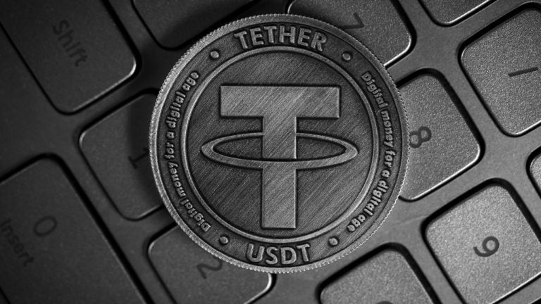 Stablecoin Giant Tether Hits 0 Billion Market Cap Amidst Crypto Market’s Surge