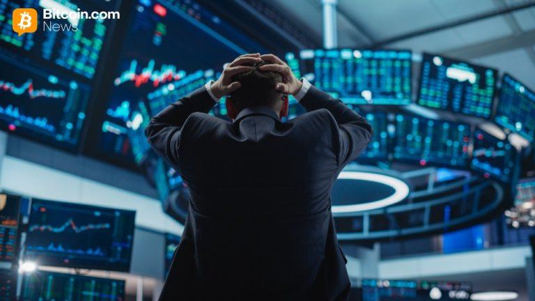 ETF Weekly: Bitcoin, Ether ETFs Bleed .8 Billion as Solana Stays Green